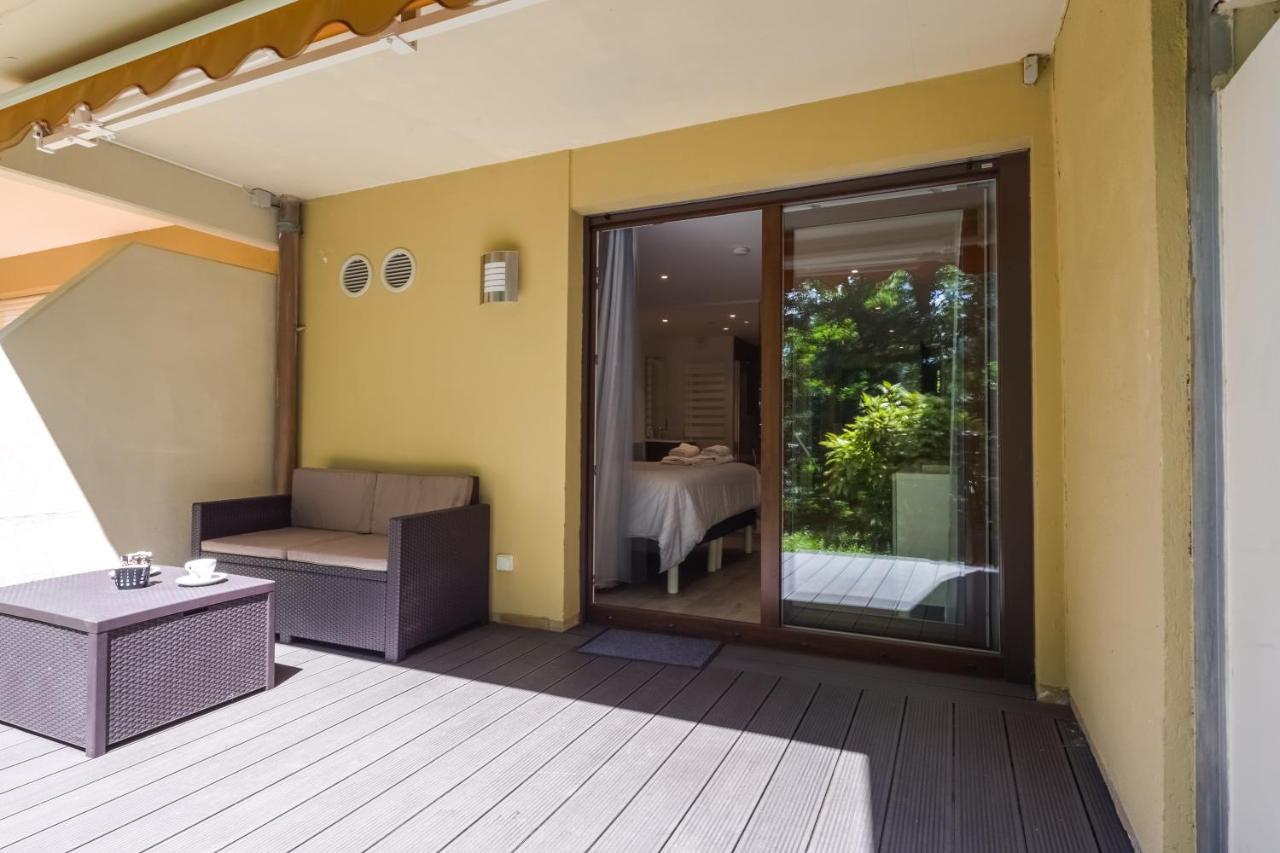 Wellholidays 19 - Studio Balneo Et Terrasse Piscine Boersch Exterior foto